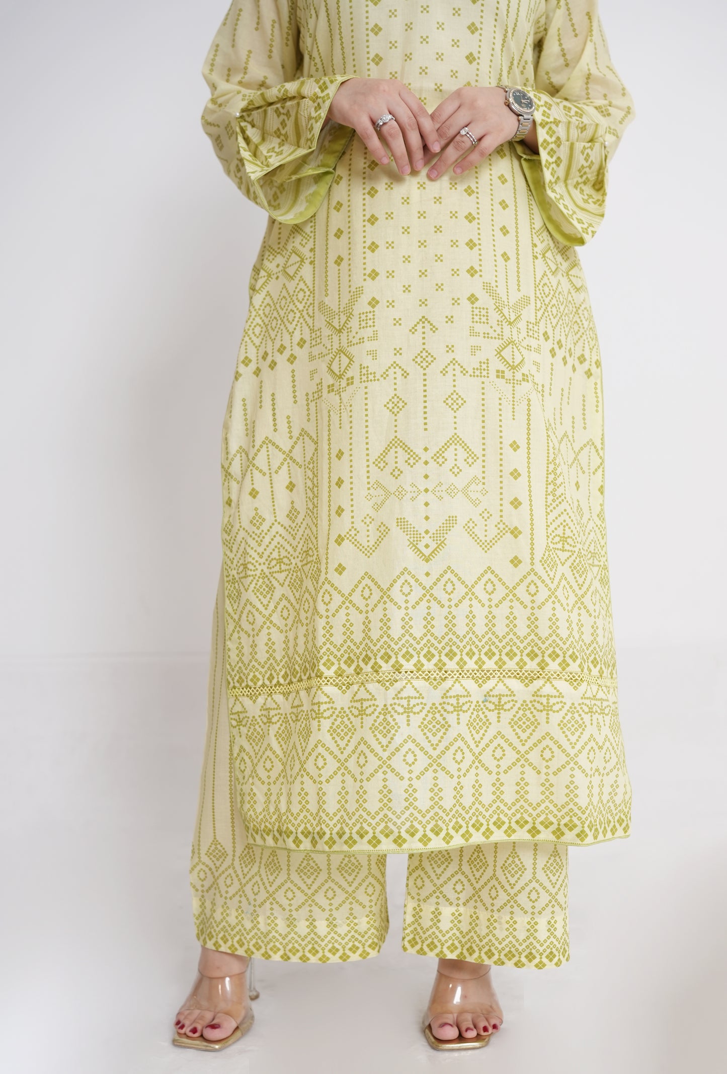 M2-2pc Stitched